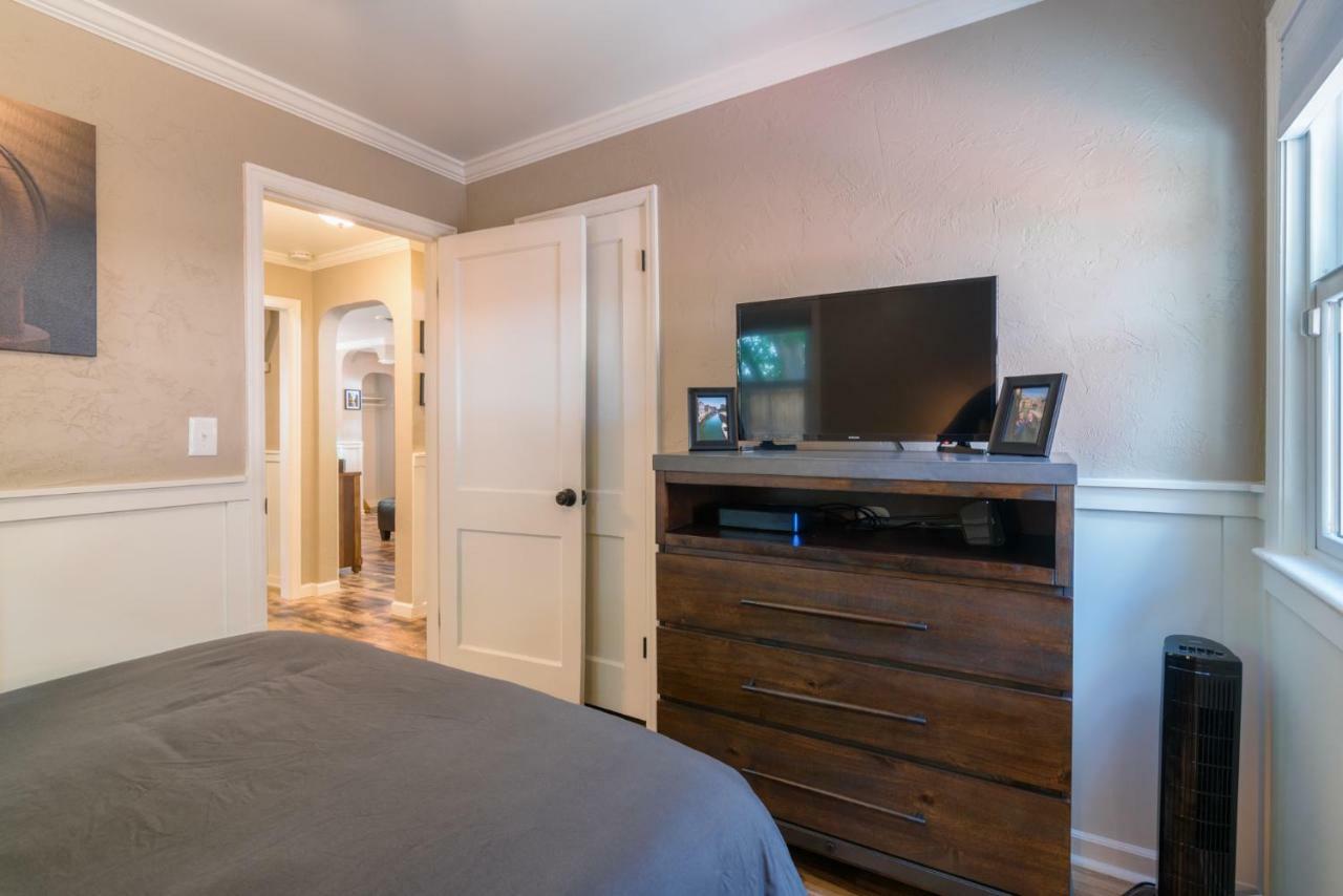Italian Style In Old Town With Private Hot Tub Villa Fort Collins Buitenkant foto