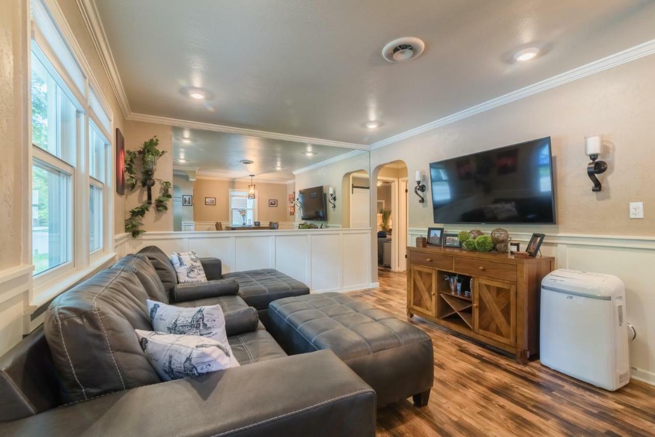 Italian Style In Old Town With Private Hot Tub Villa Fort Collins Buitenkant foto